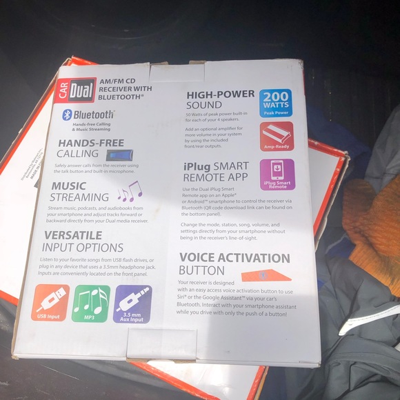 Brand new dual radio never been opened still in the box - Picture 3 of 3